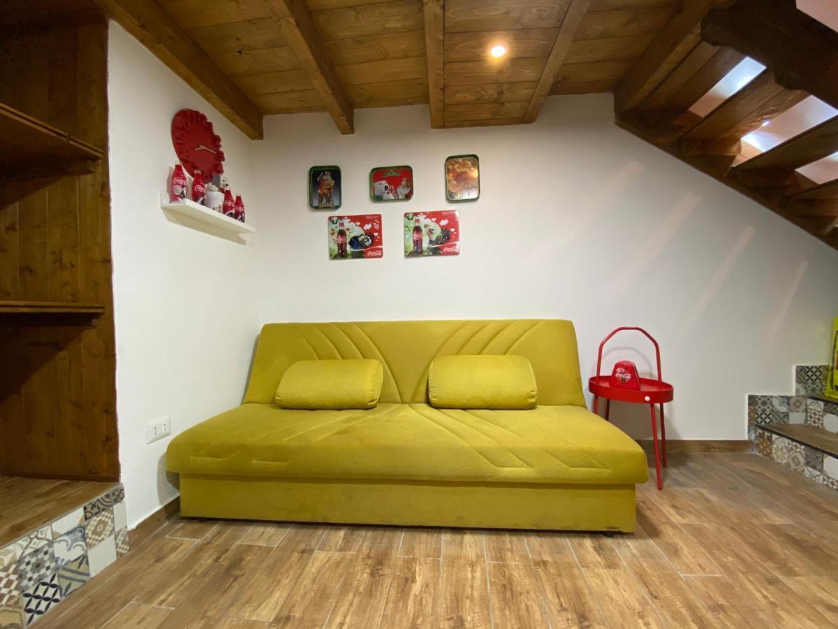 Vat' Coke House Apartment Napoli Bagian luar foto